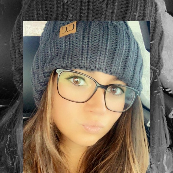 Meet your Posher, Brianna - Picture 1 of 1